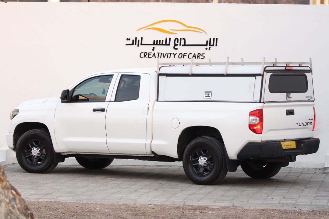 Car Image 2020 TOYOTA TUNDRA SR