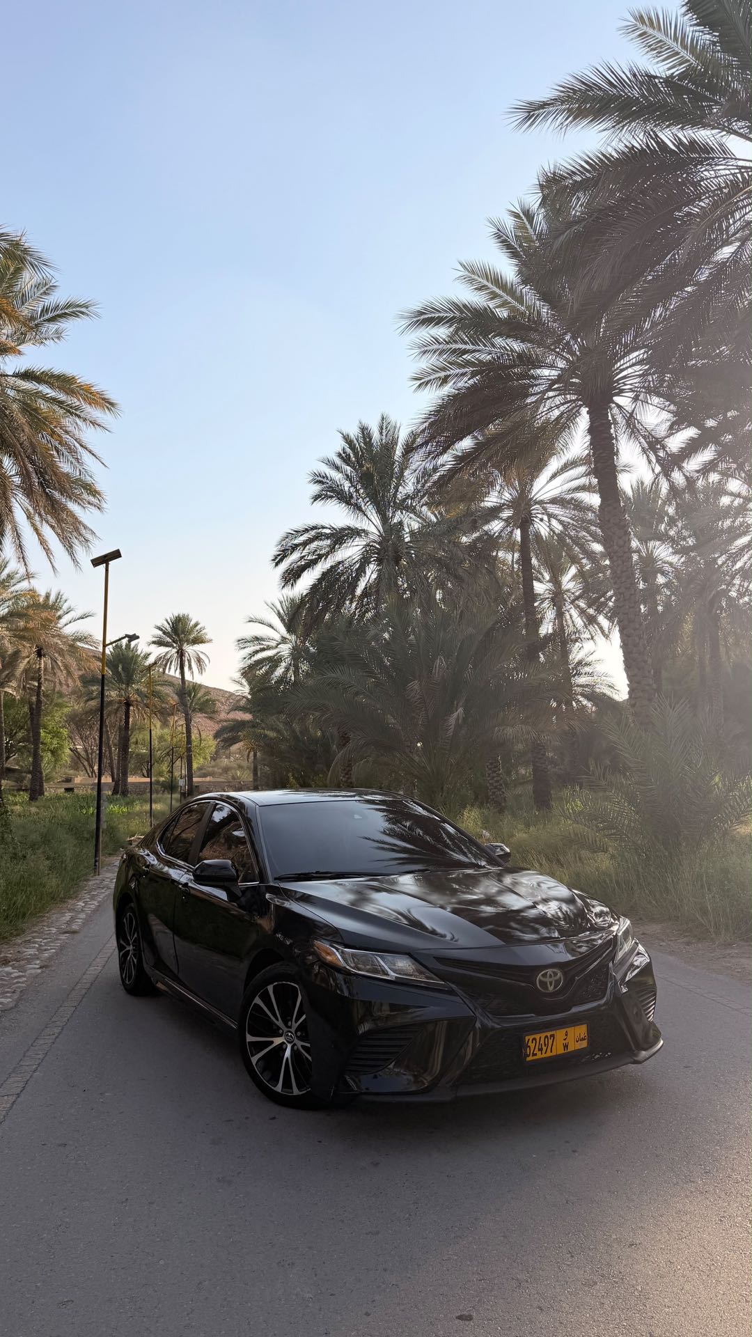 Car Image 2018 TOYOTA CAMRY SE