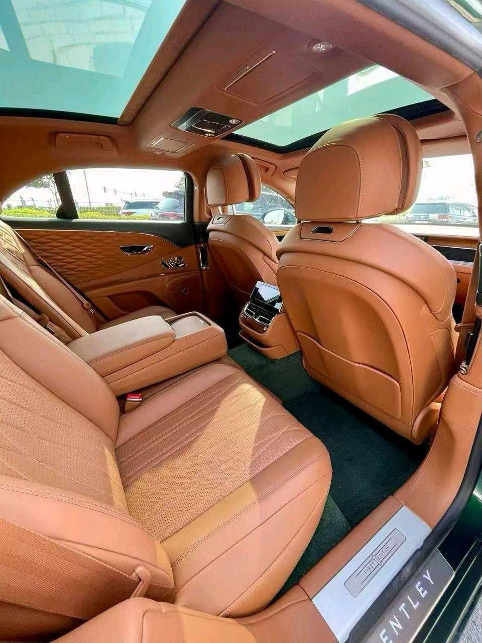 Car Image 2021 BENTLEY FLYING SPUR W12 First Edition