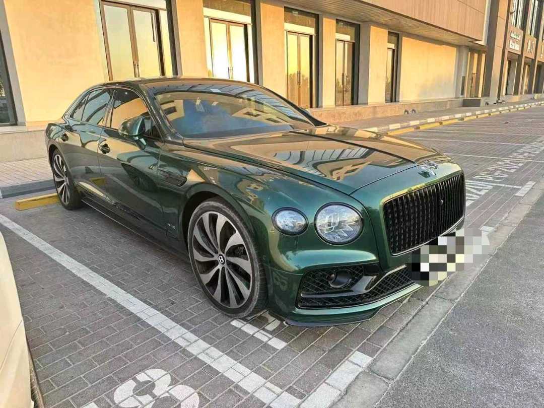 Car Image 2021 BENTLEY FLYING SPUR W12 First Edition