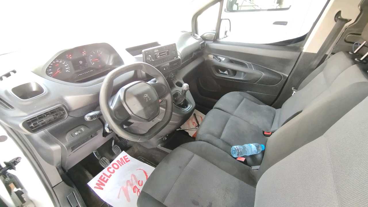 Car Image 2022 PEUGEOT PARTNER Van Long Body