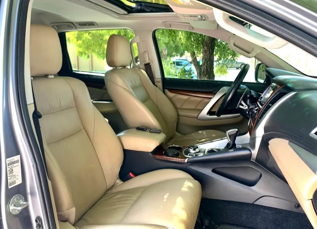 Car Image 2019 MITSUBISHI MONTERO 
