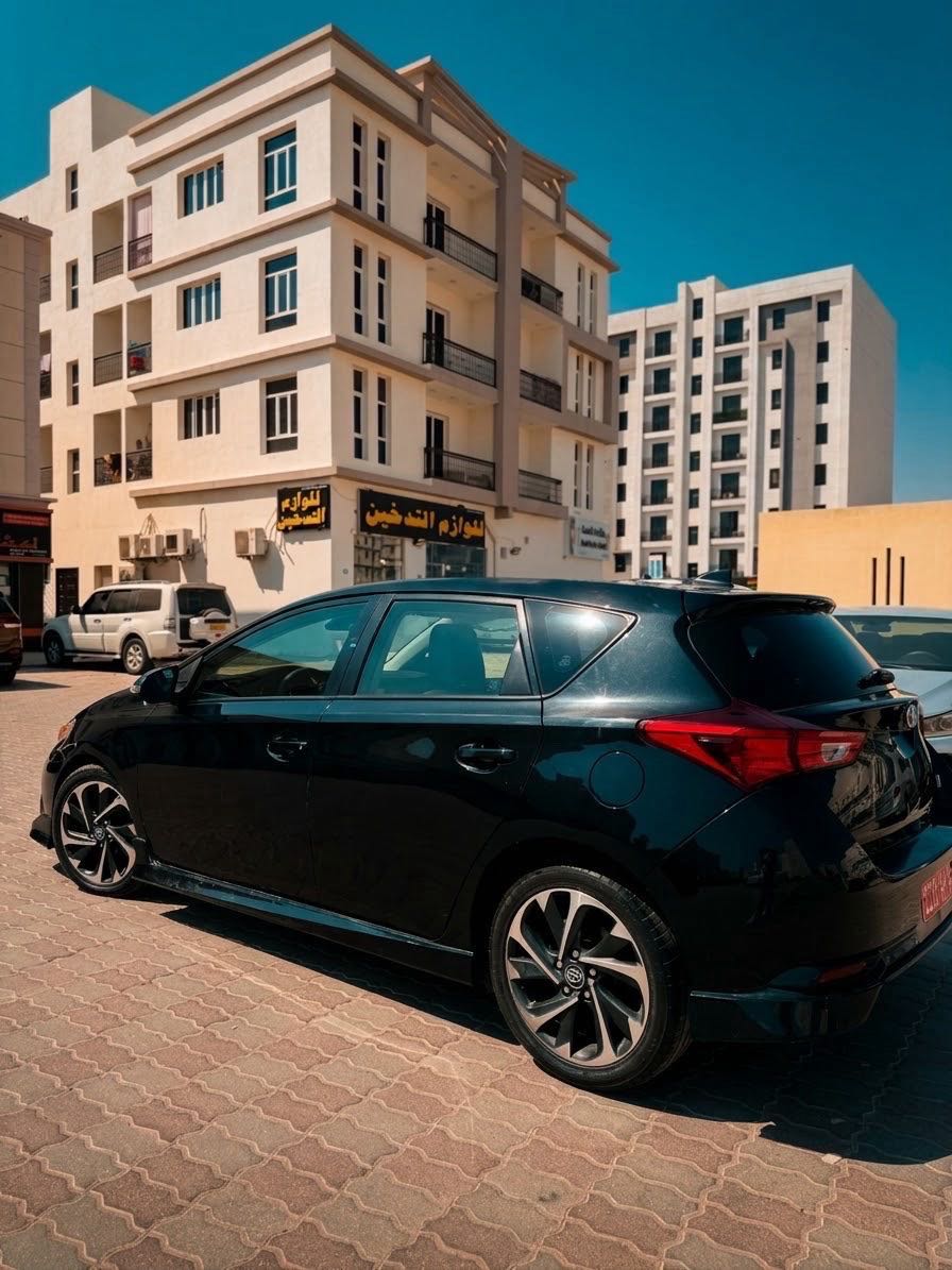 TOYOTA COROLLA 2018