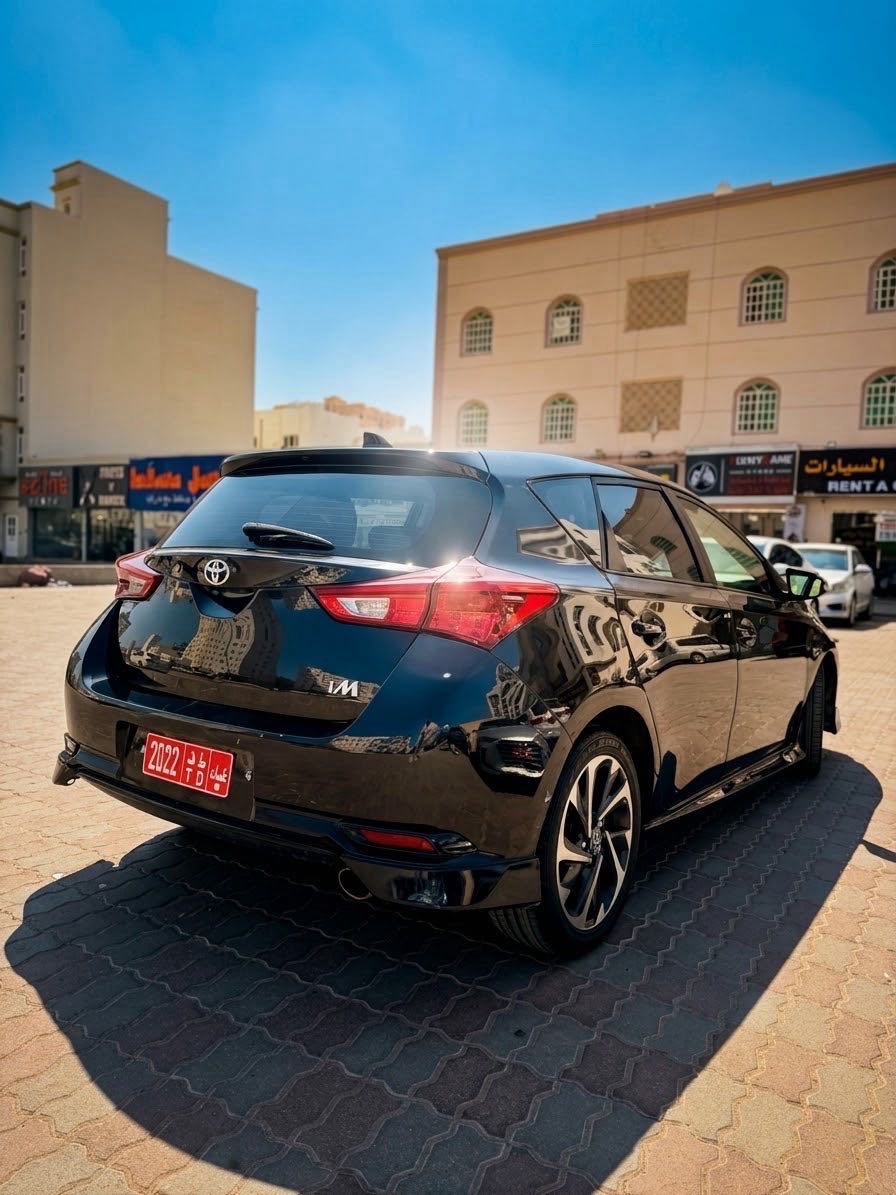 TOYOTA COROLLA 2018