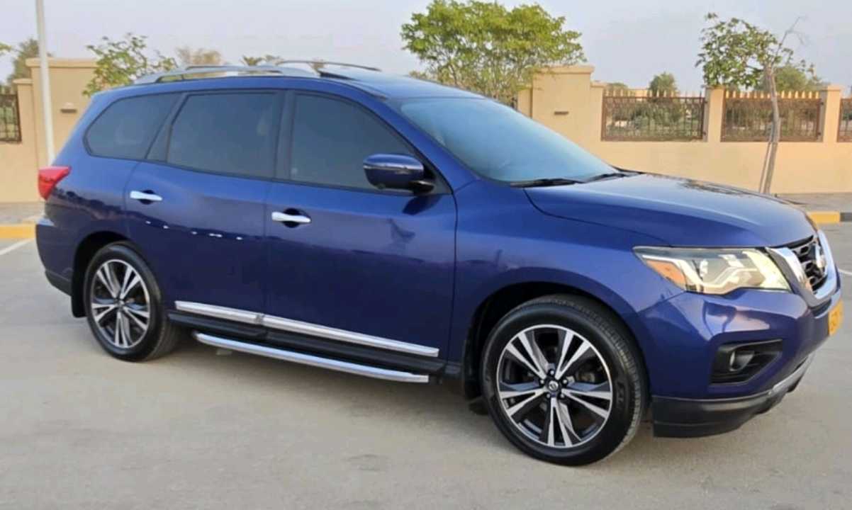 نيسان باثفيندر Midnight Edition 2018
