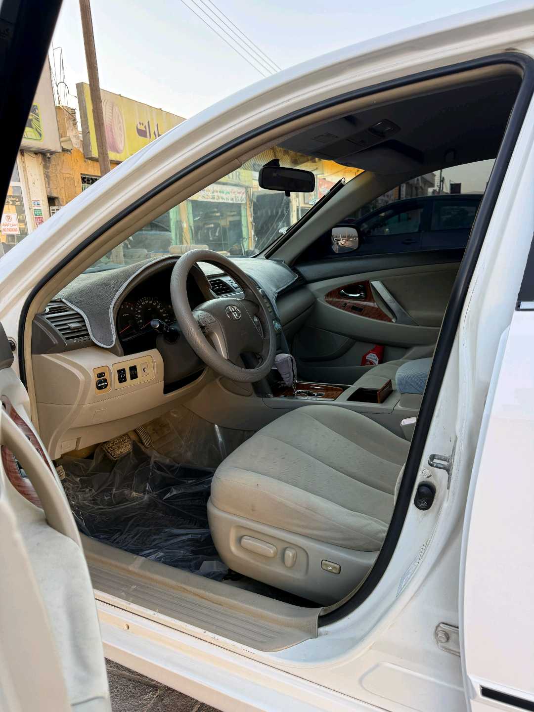 TOYOTA CAMRY E 2008