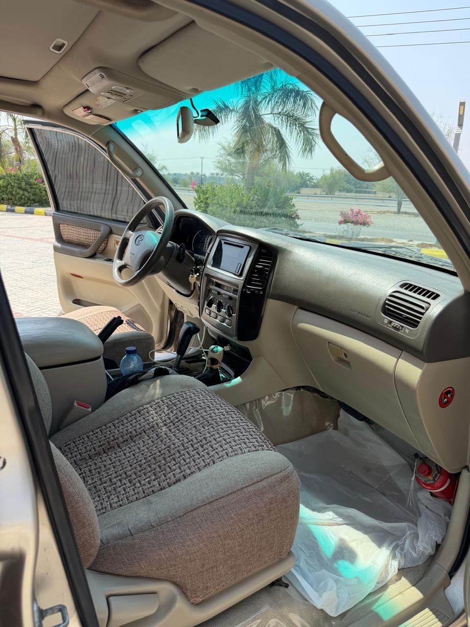 Car Image 2003 TOYOTA LAND CRUISER GX.R