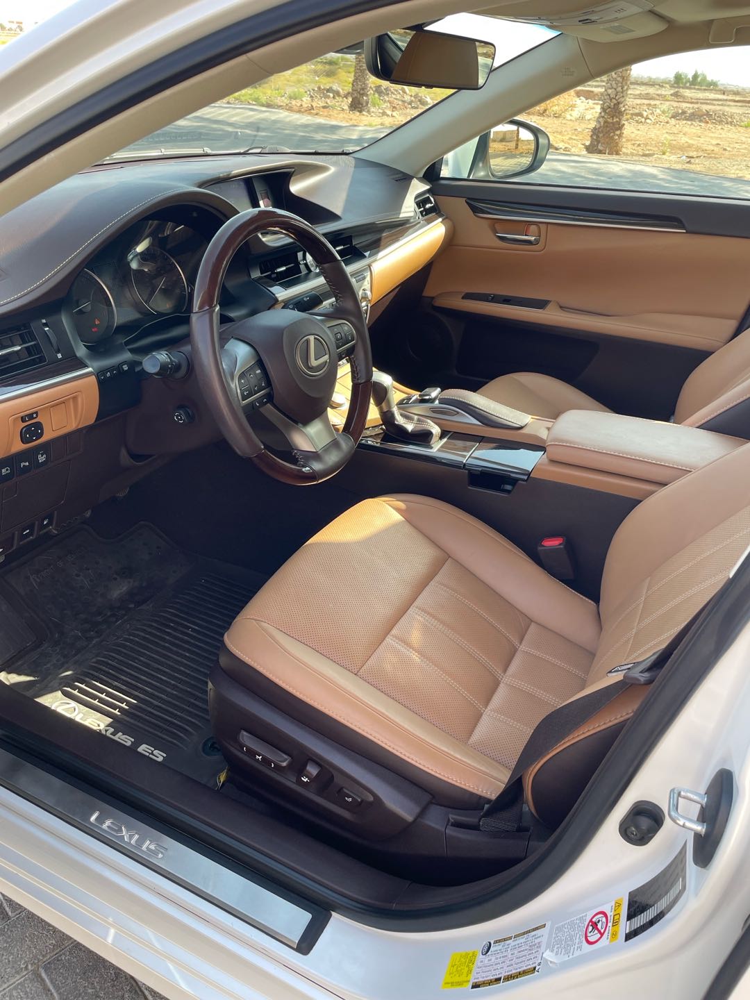 Car Image 2018 LEXUS ES 350