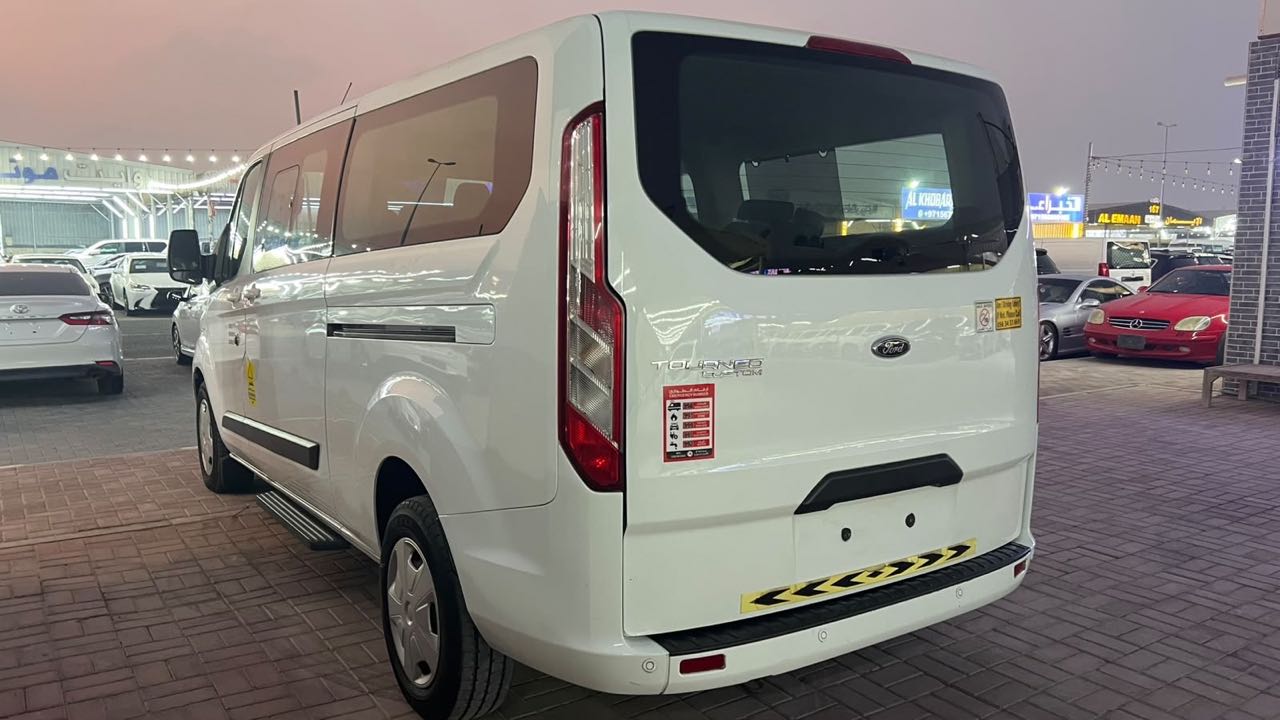 Car Image 2022 FORD TRANSIT 