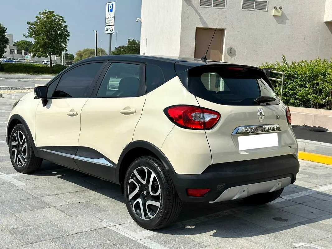Car Image 2016 RENAULT CAPTUR PE