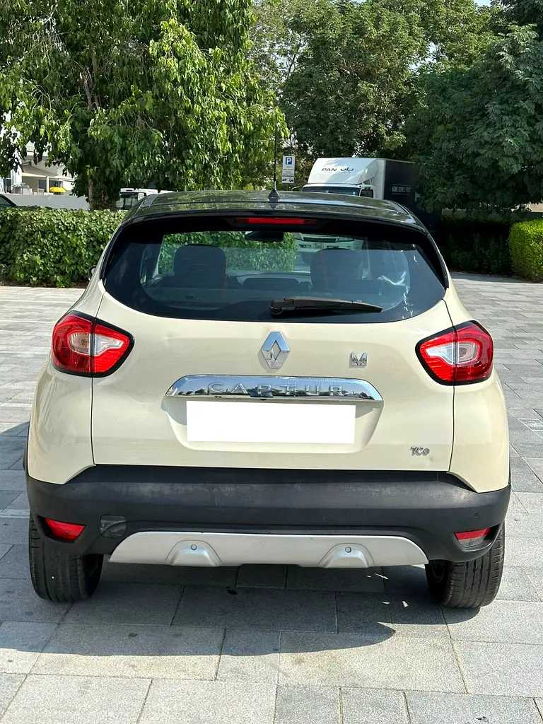 Car Image 2016 RENAULT CAPTUR PE