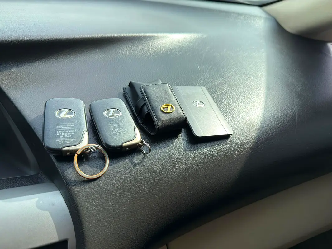 Car Image 2012 LEXUS RX 350