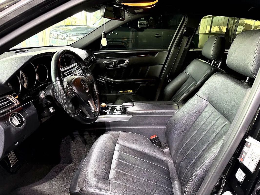 Car Image 2014 MERCEDES E Class 400