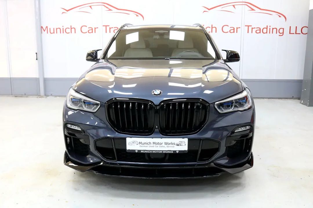 Car Image 2019 BMW X5 50