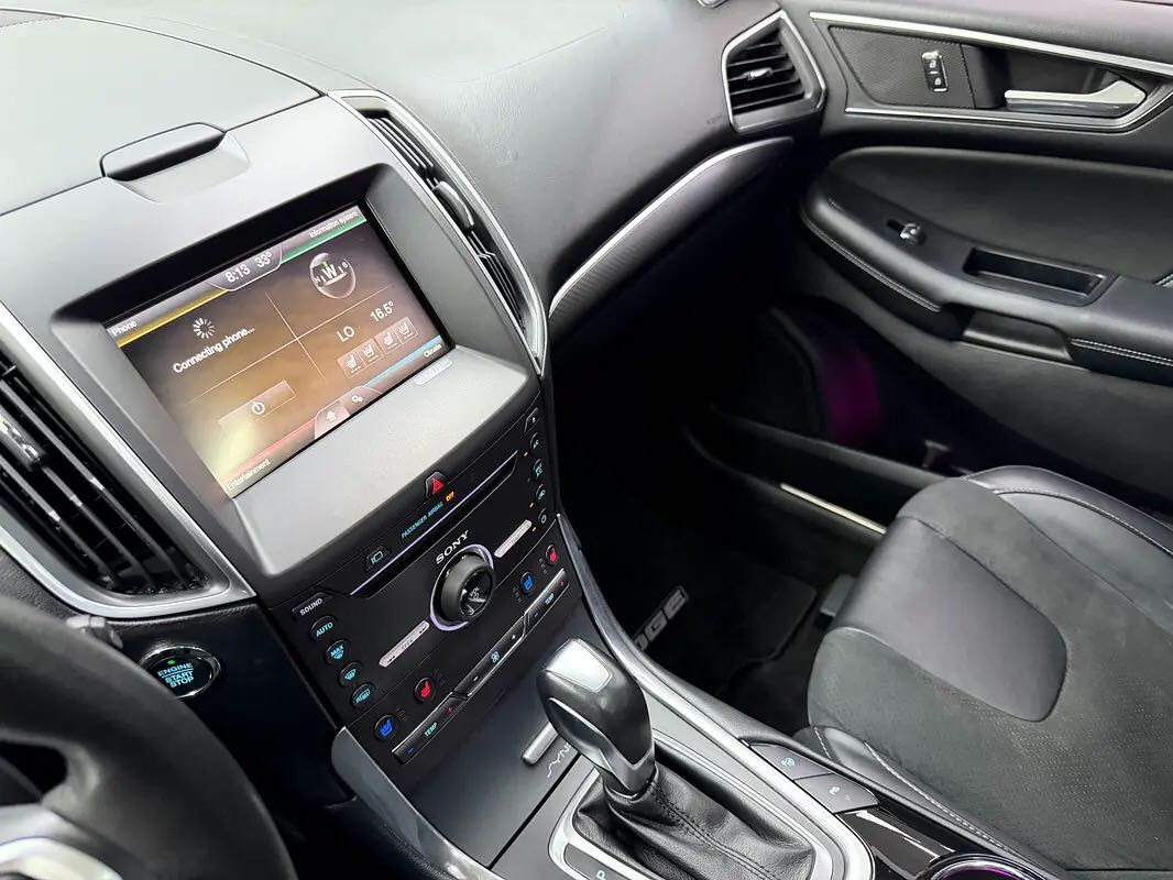 Car Image 2016 FORD EDGE Sport