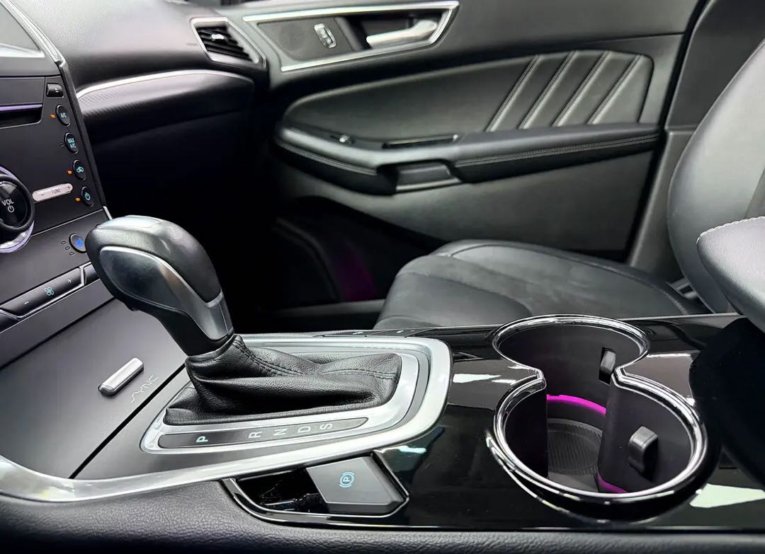 Car Image 2016 FORD EDGE Sport