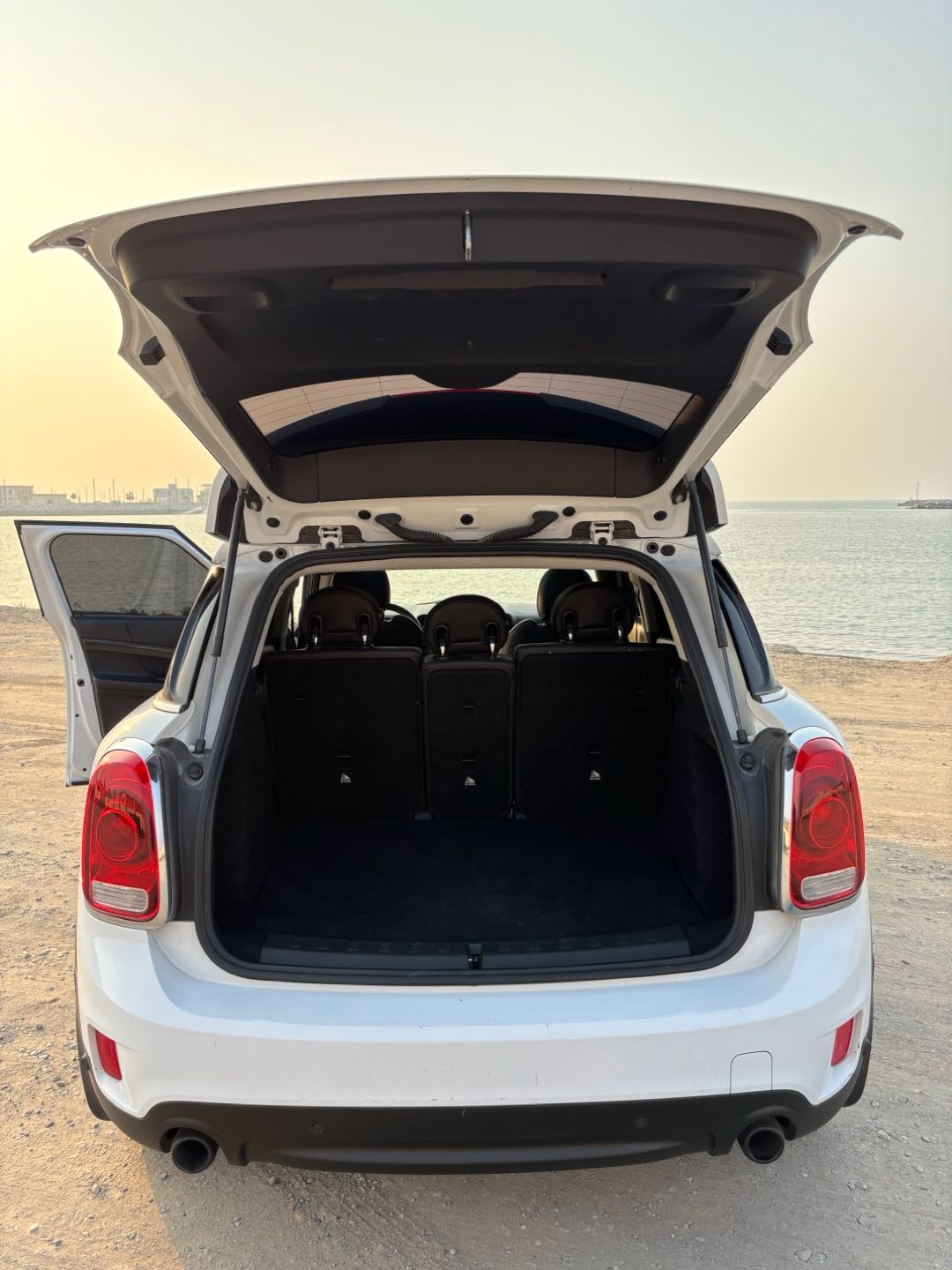 Car Image 2018 MINI COUNTRYMAN Cooper S