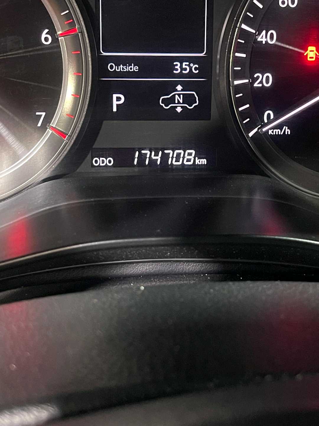Car Image 2018 LEXUS LX 570