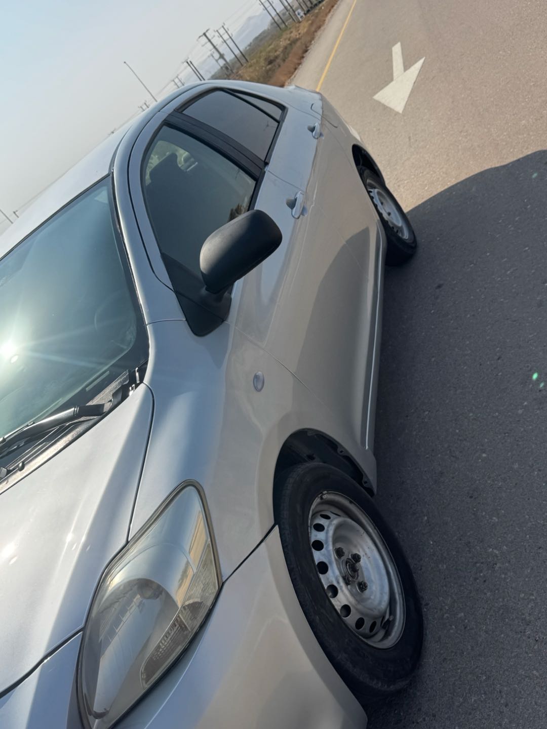Car Image 2007 TOYOTA YARIS 1.3