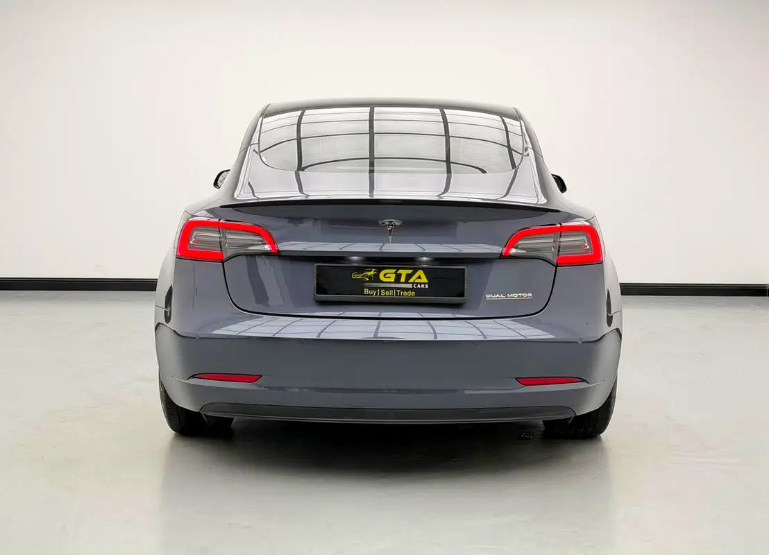 Car Image 2023 TESLA Model 3 