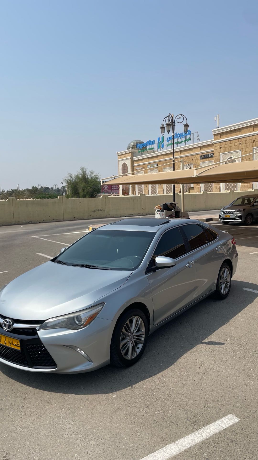 Car Image 2017 TOYOTA CAMRY SE