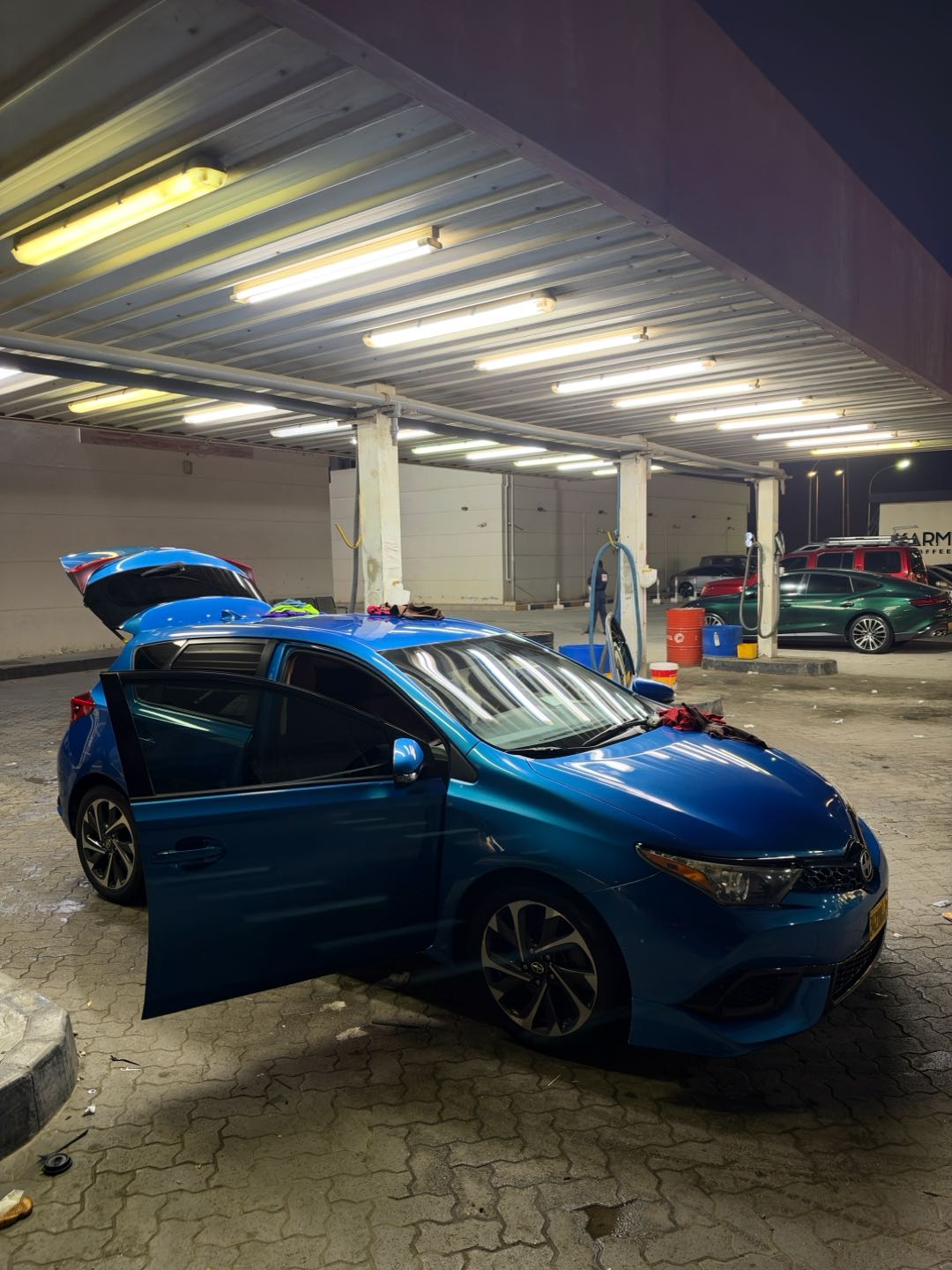 Car Image 2016 TOYOTA COROLLA S