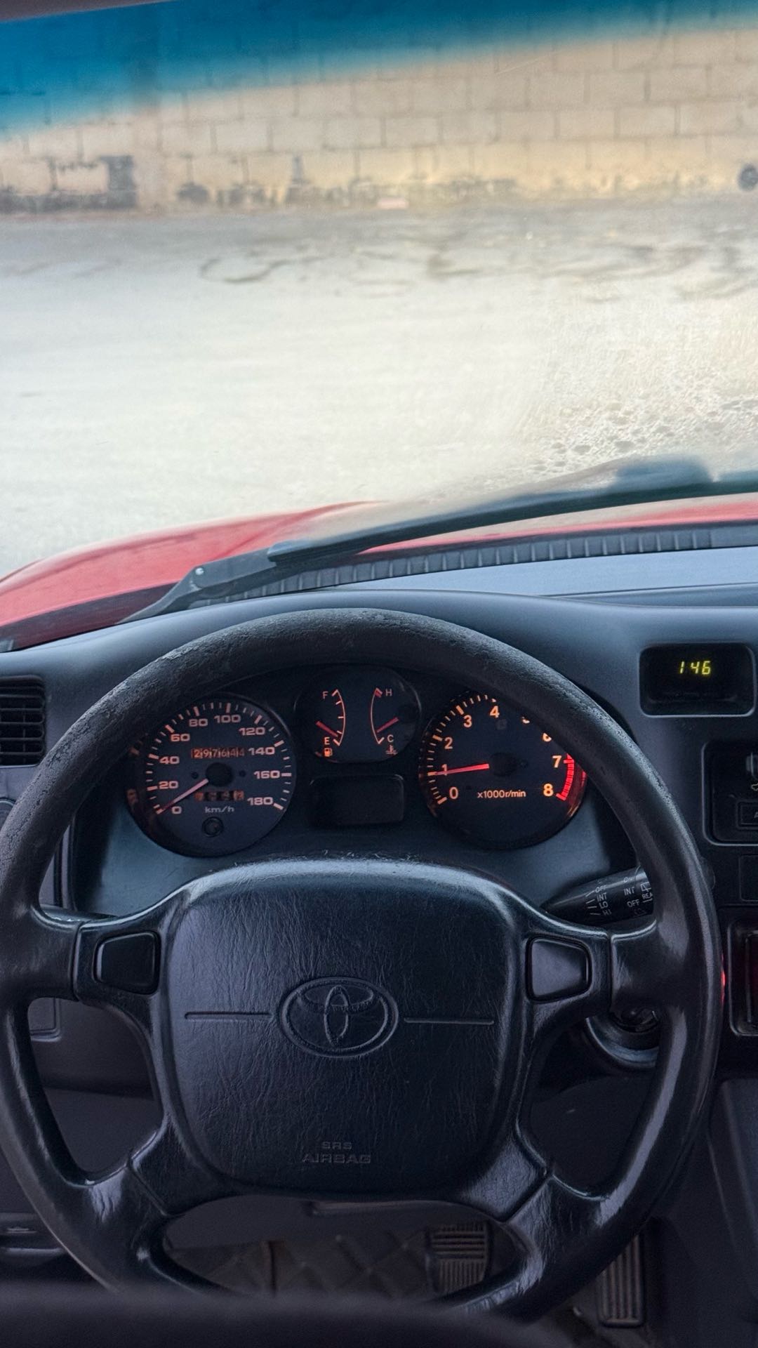 Car Image 1997 TOYOTA RAV4 Base