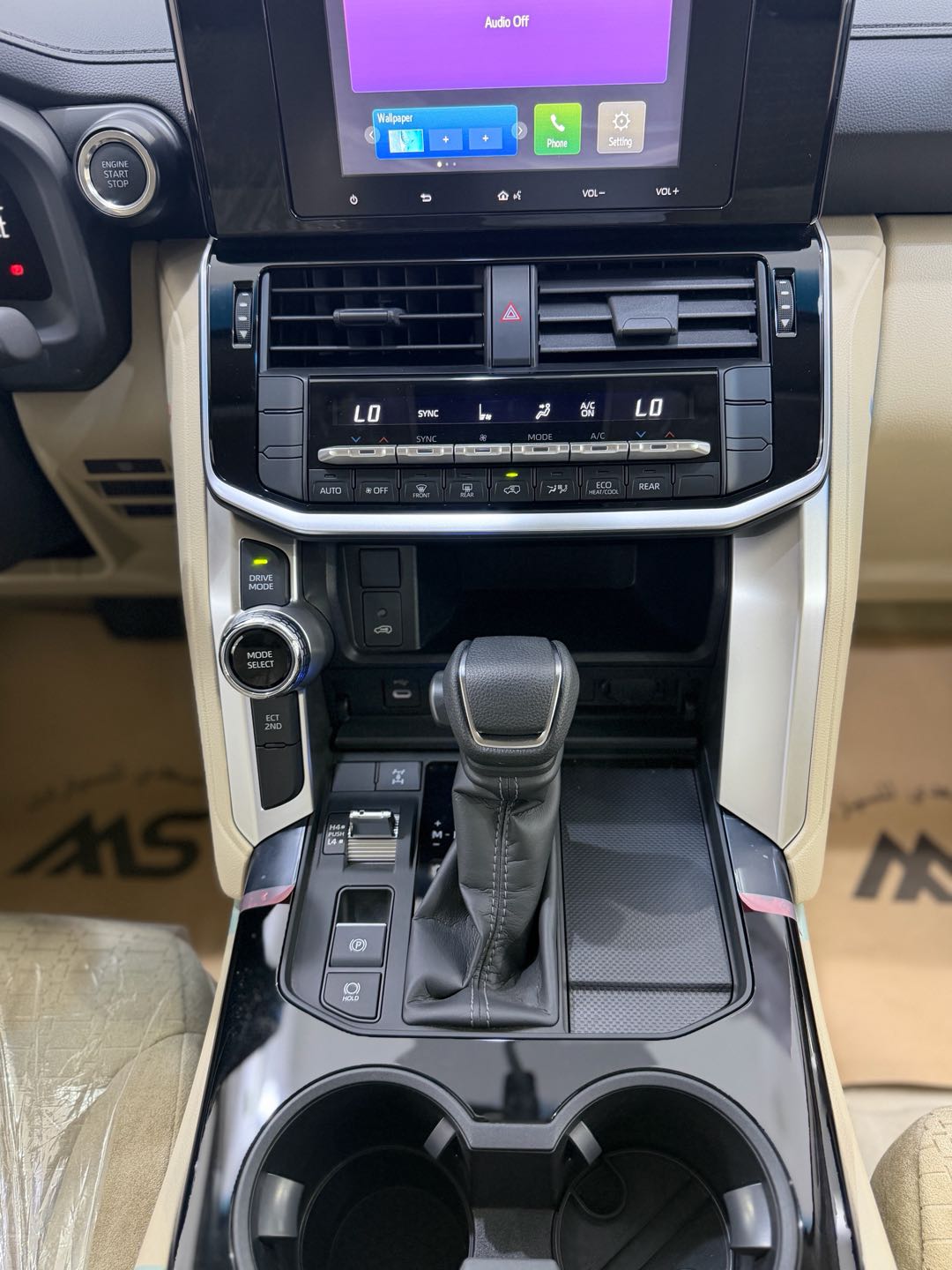 Car Image 2026 TOYOTA LAND CRUISER GX.R