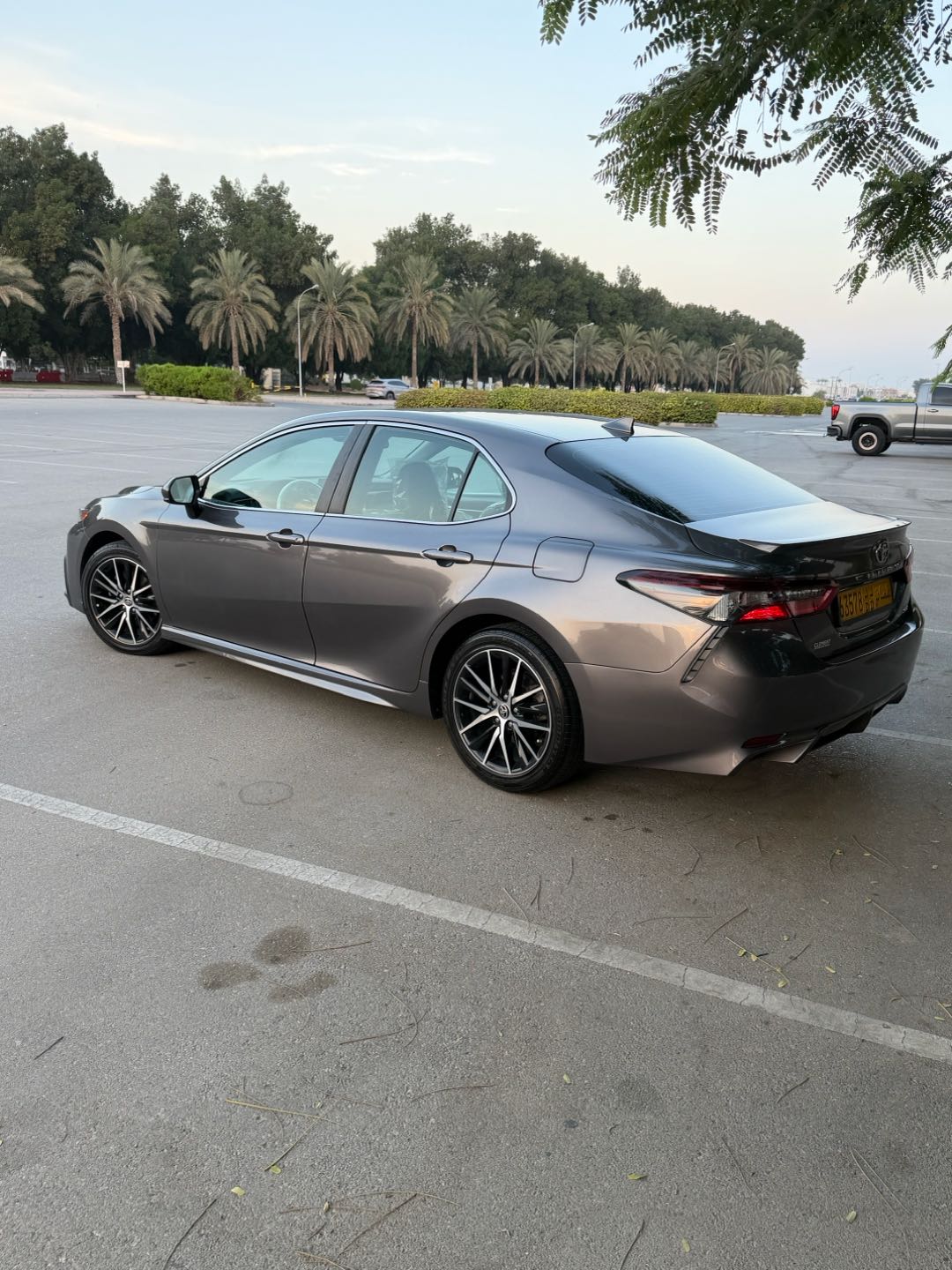 Car Image 2021 TOYOTA CAMRY SE