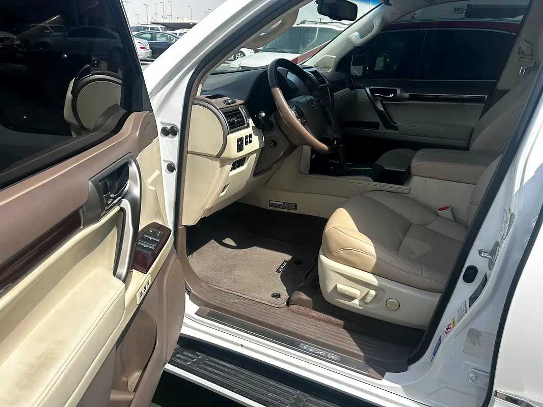 Car Image 2014 LEXUS GX 460