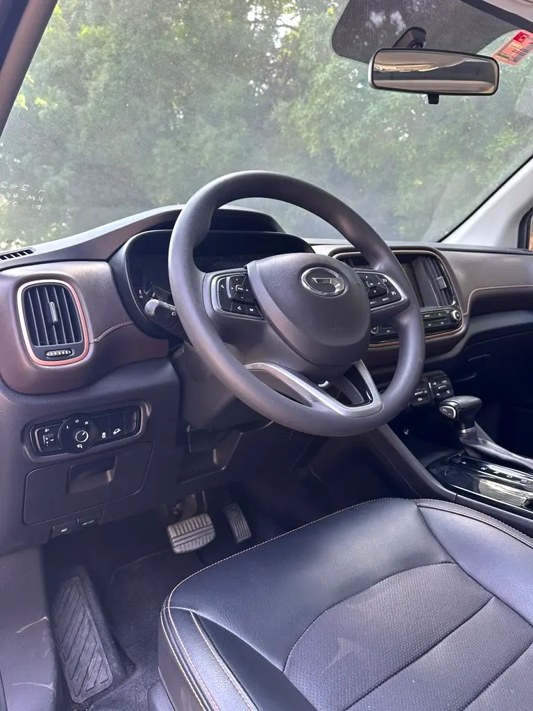 Car Image 2022 GAC GS3 