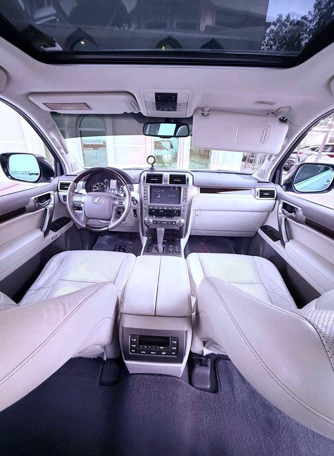 Car Image 2015 LEXUS GX 460 Luxury