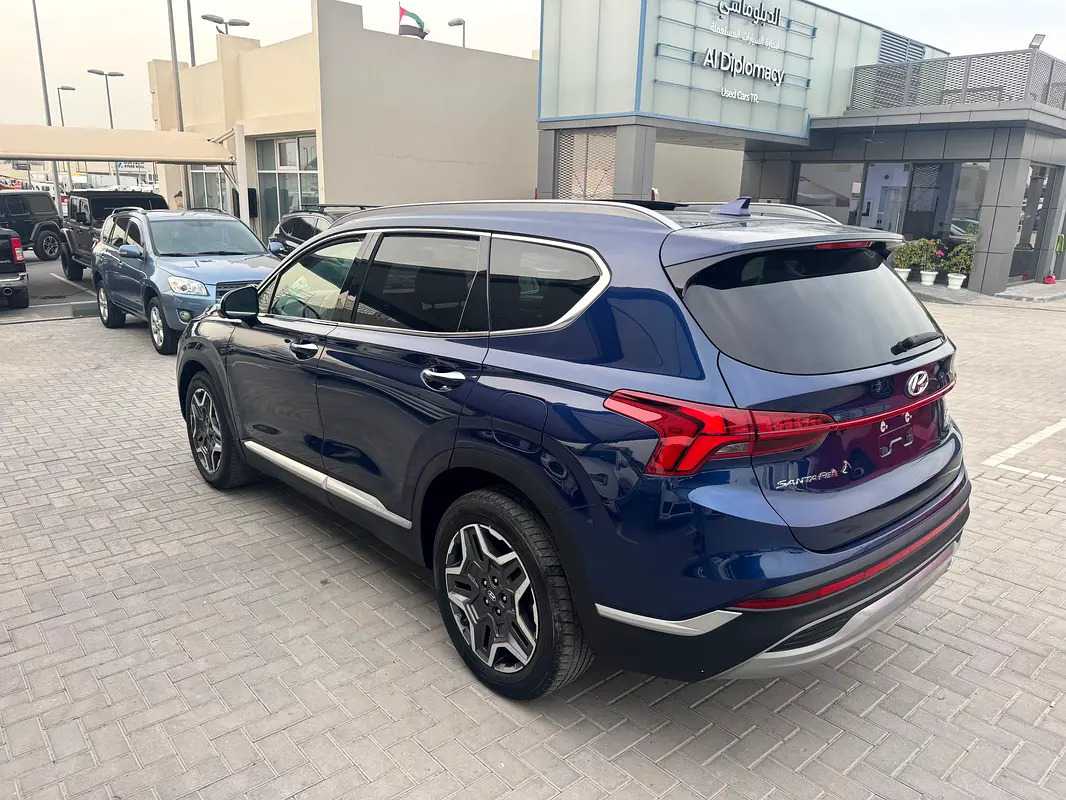 Car Image 2022 HYUNDAI SANTA FE Limited