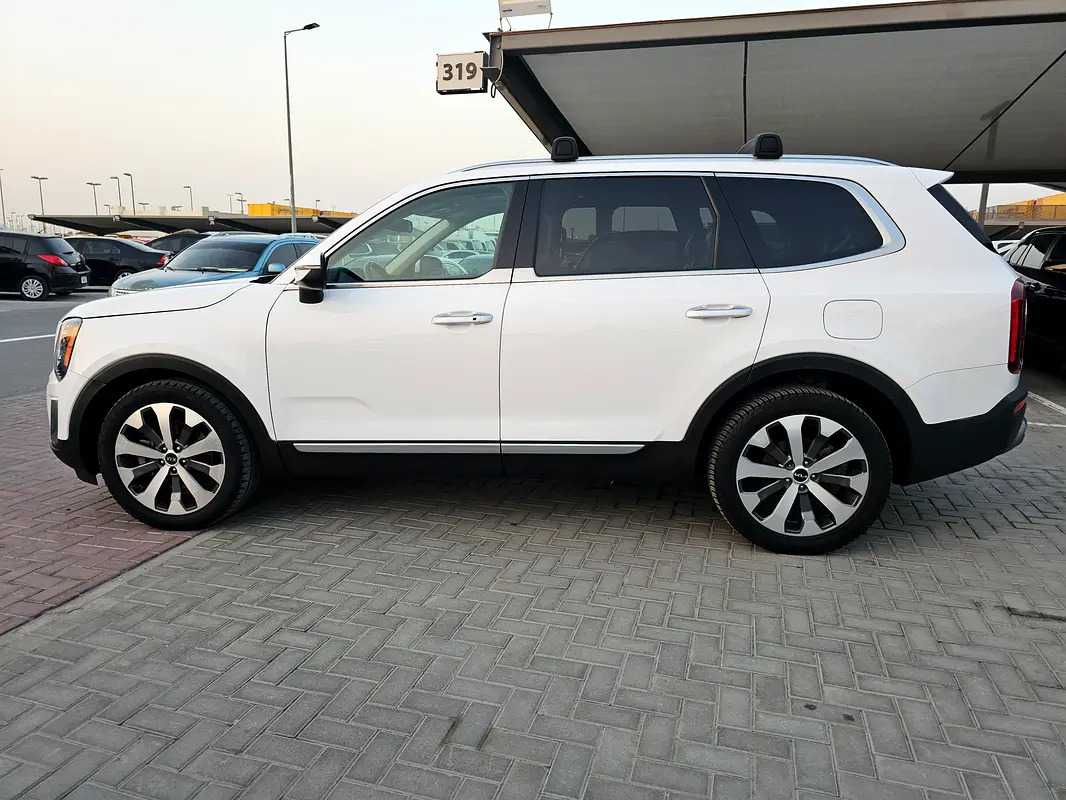 Car Image 2022 KIA TELLURIDE LX