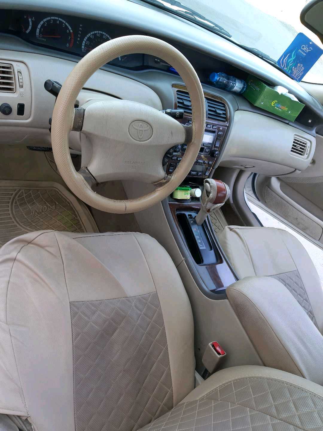 Car Image 2001 TOYOTA AVALON XLS