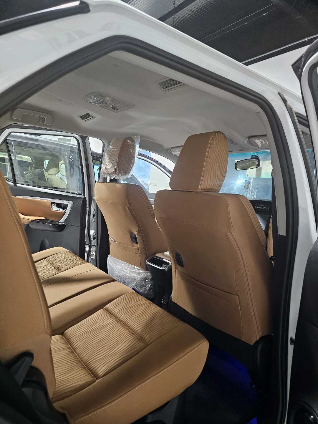 Car Image 2026 TOYOTA FORTUNER GXR