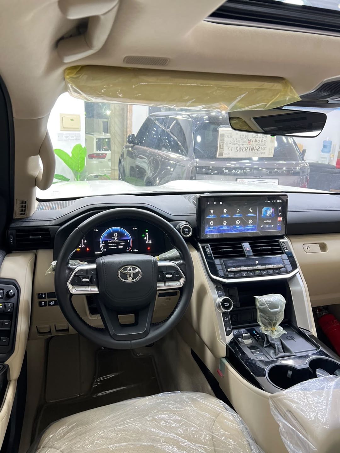 Car Image 2025 TOYOTA LAND CRUISER GX.R
