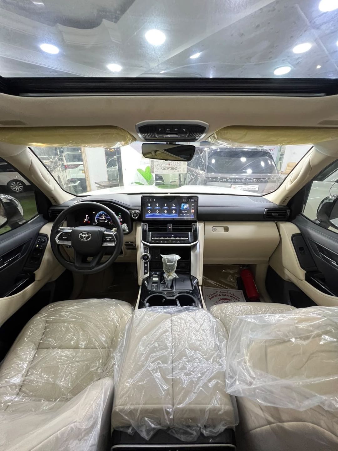 Car Image 2025 TOYOTA LAND CRUISER GX.R
