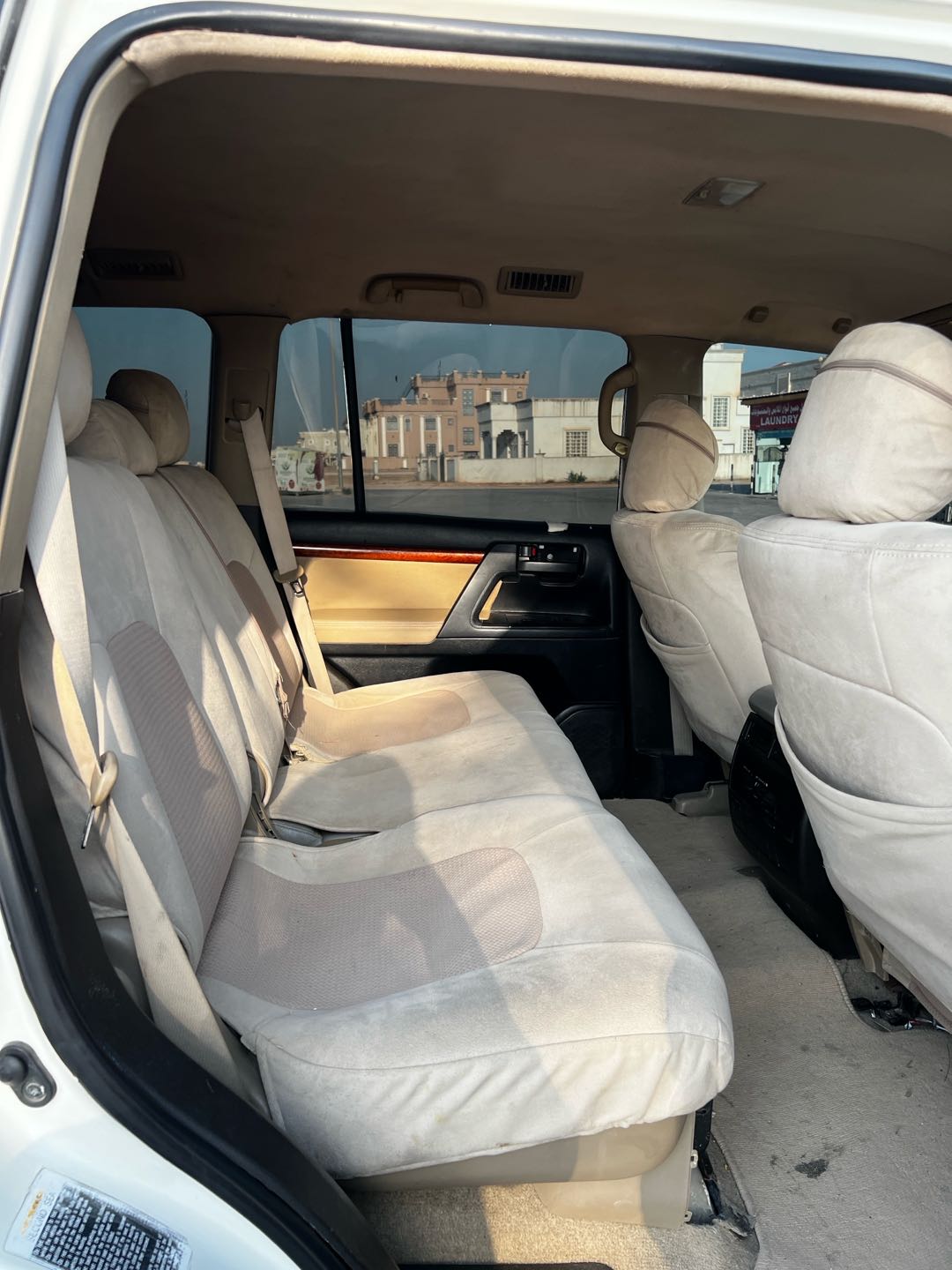 Car Image 2010 TOYOTA LAND CRUISER GX.R