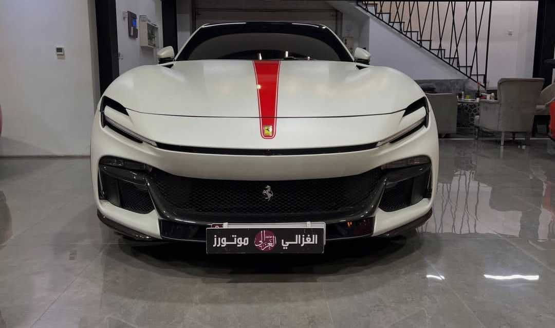 FERRARI SF90 2024