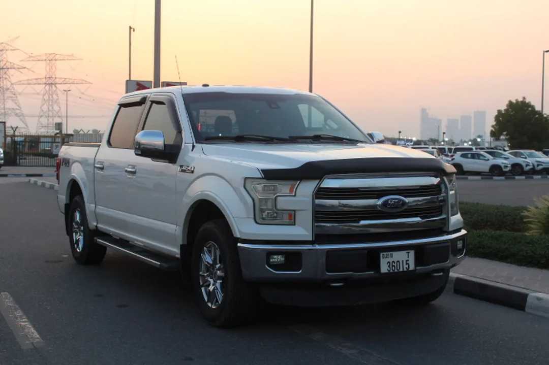 FORD F-150 Lariat 2015