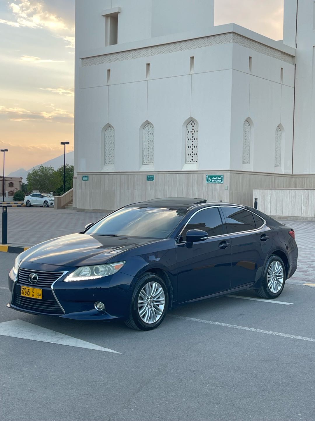 LEXUS ES 350 Base 2015