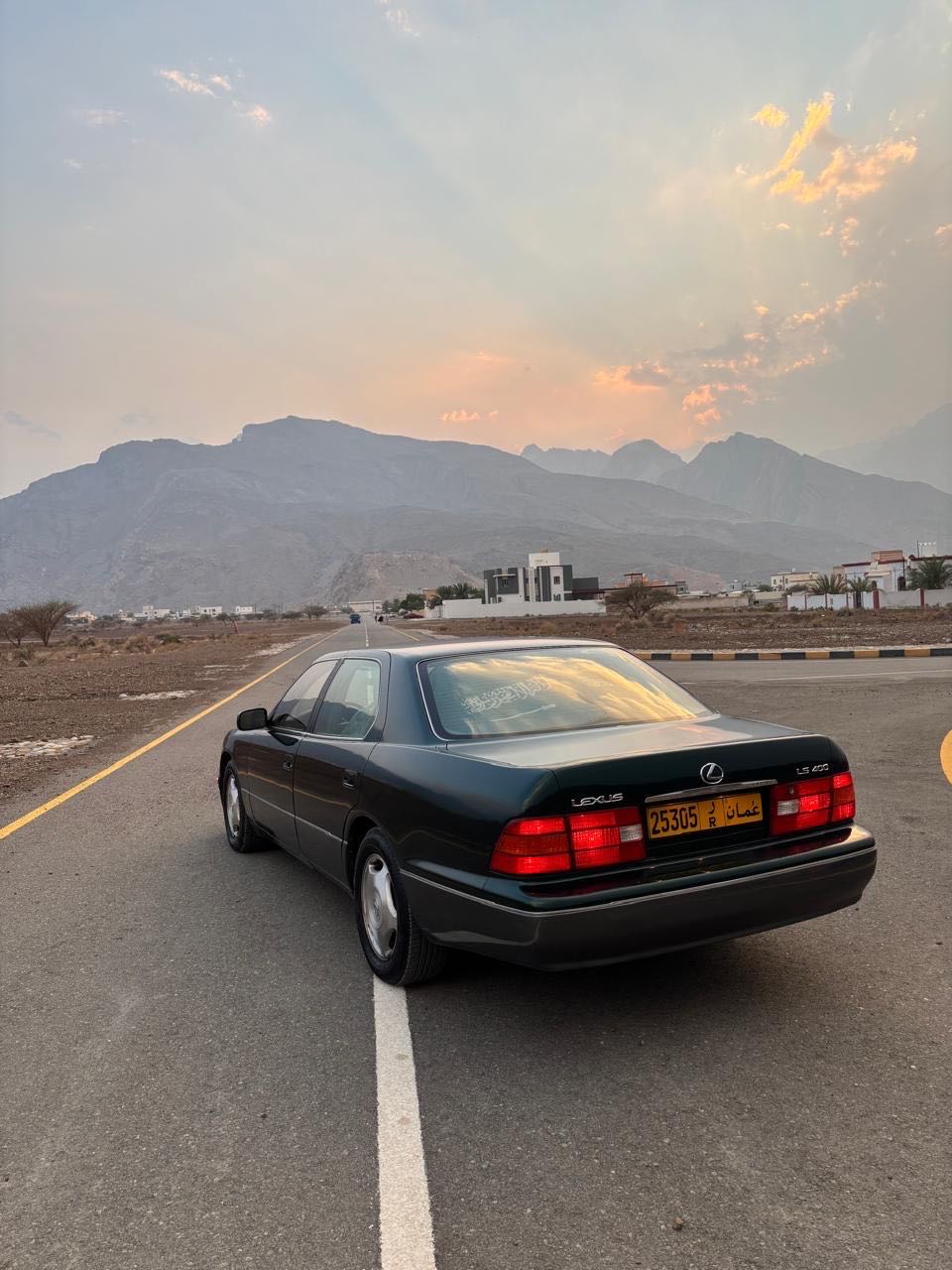LEXUS LS 400 Base 1998
