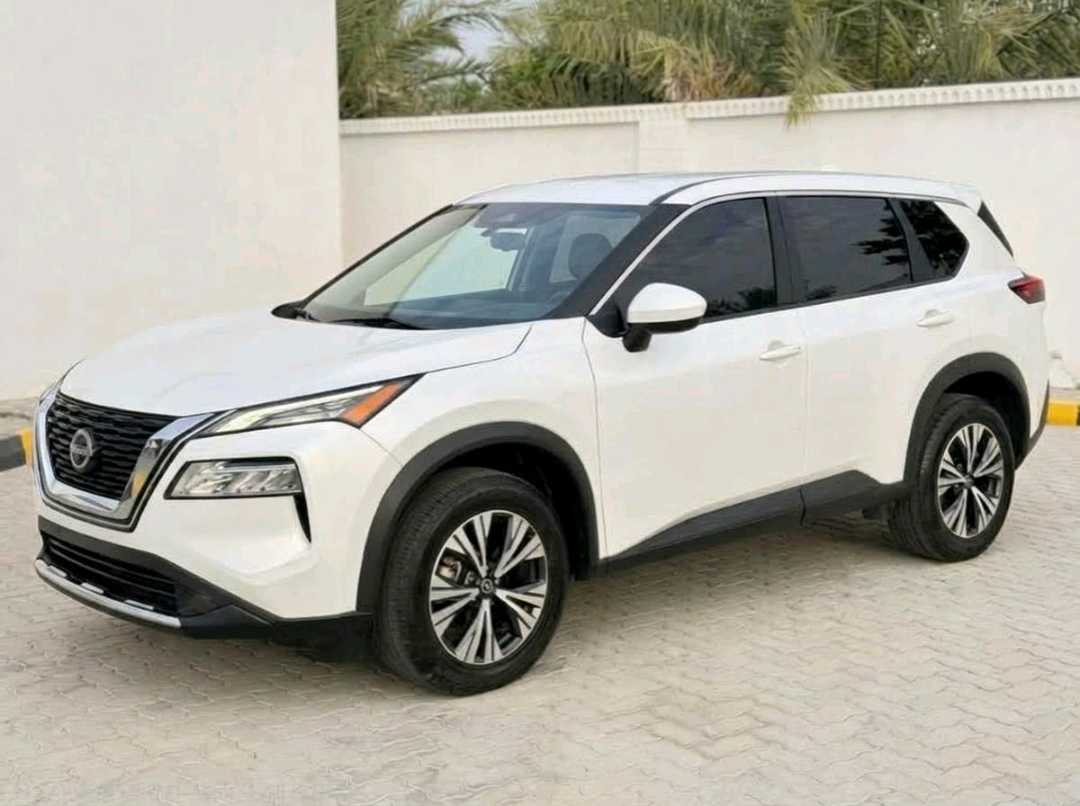NISSAN ROGUE SV 2023