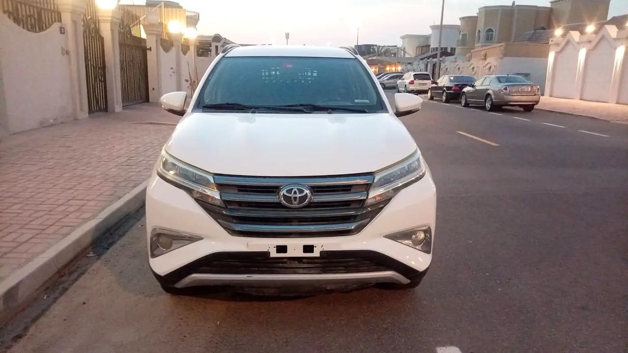 TOYOTA RUSH 2019