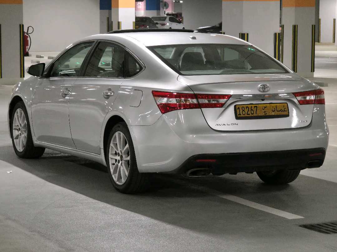 تويوتا أفلون LIMITED 2013