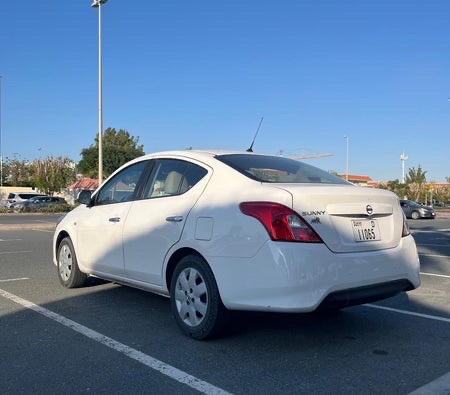 NISSAN SUNNY 2023