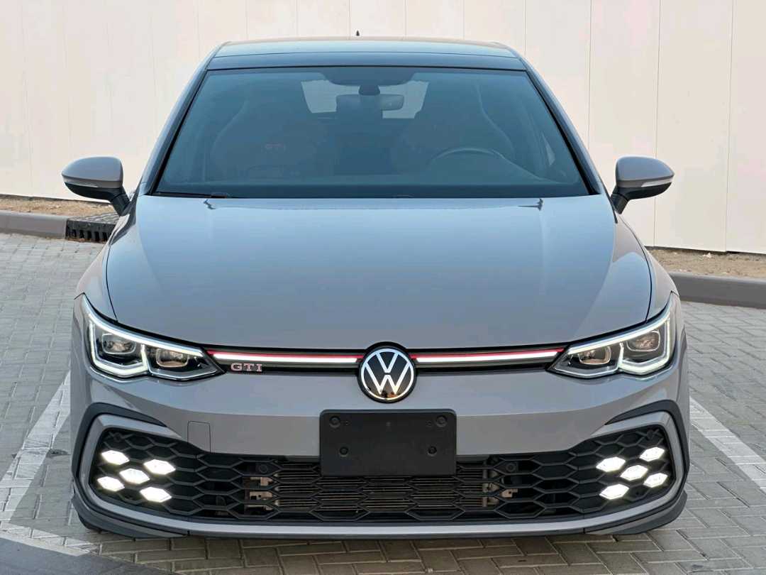 VOLKSWAGEN GOLF GTI 2024