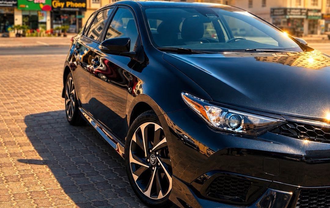 TOYOTA COROLLA 2018