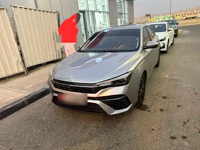 MG 5 Excite 2025